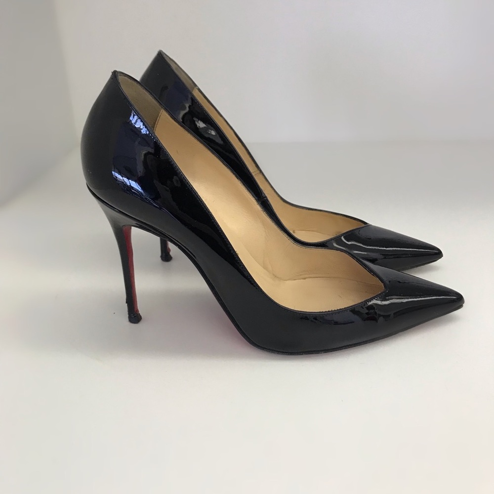 Christian Louboutin Completa black patent size 36